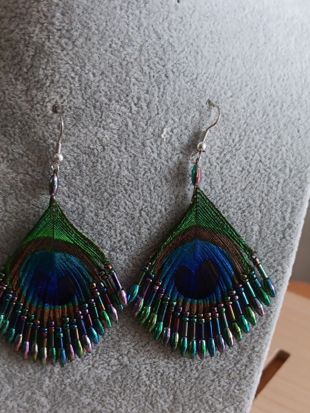 Peacock Feather Drop Earrings - Vibrant Blue & Green - Picture 2 of 3